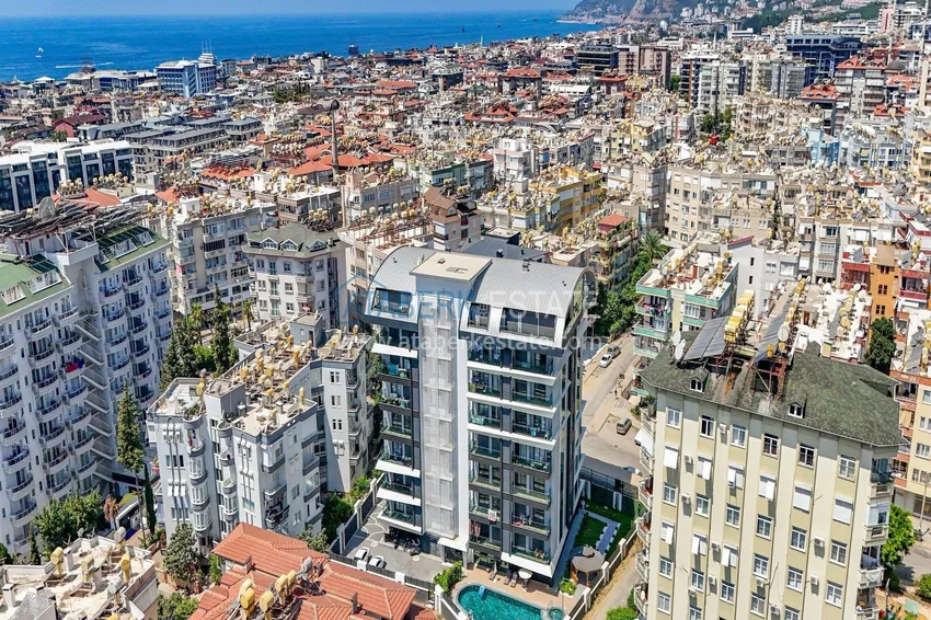 Real estate from the developer! Residential complex under construction in the center of Alanya, Cleopatra beach area 6 