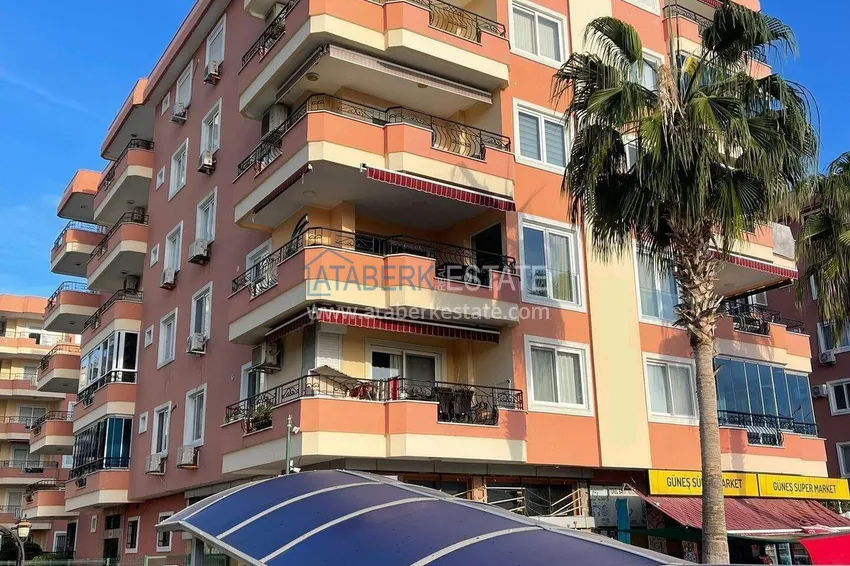 Apartment 2+1 on the beachfront in Mahmutlar 10 