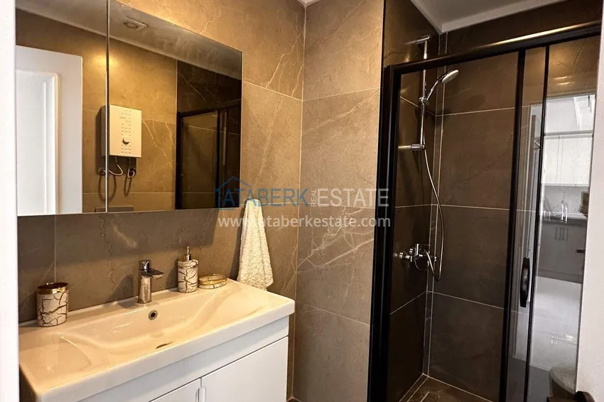 Purchase  1+1 apartment in the center of Alanya - furnished and with sea views, installments are available  13 