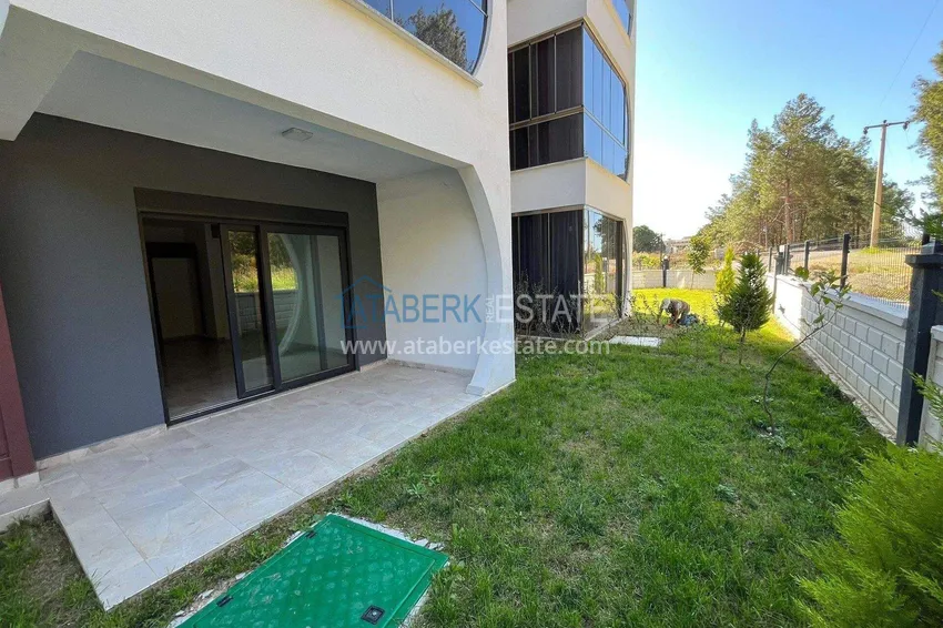 Purchase  1+1 apartment in Avsallar - with a terrace and access to the garden, installments are possible 2 