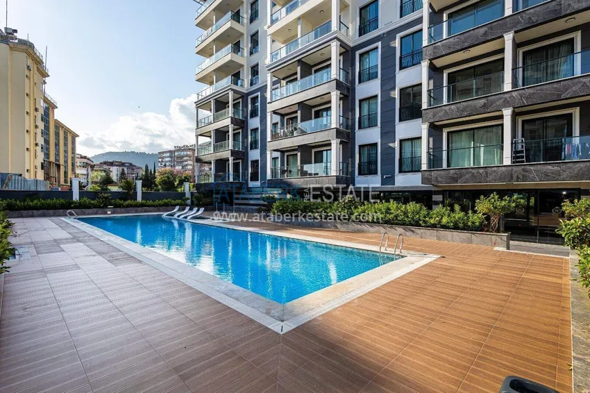 1+1 apartment in the center of Alanya - furnished and with sea views, installments are available  4 