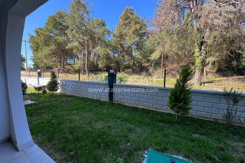 Purchase  1+1 apartment in Avsallar - with a terrace and access to the garden, installments are possible 4 