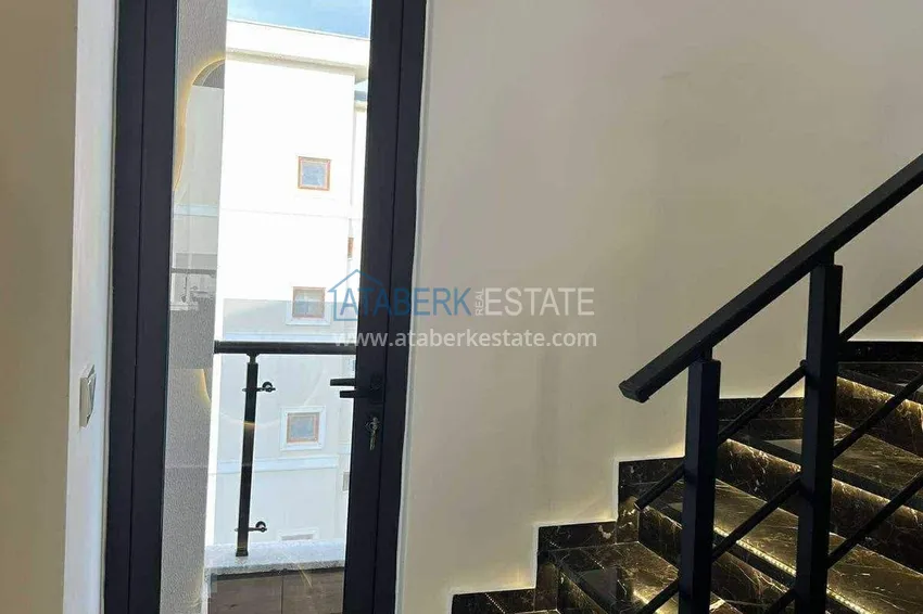 Purchase Furnished duplex penthouse in Alanya, Upper Oba 13 