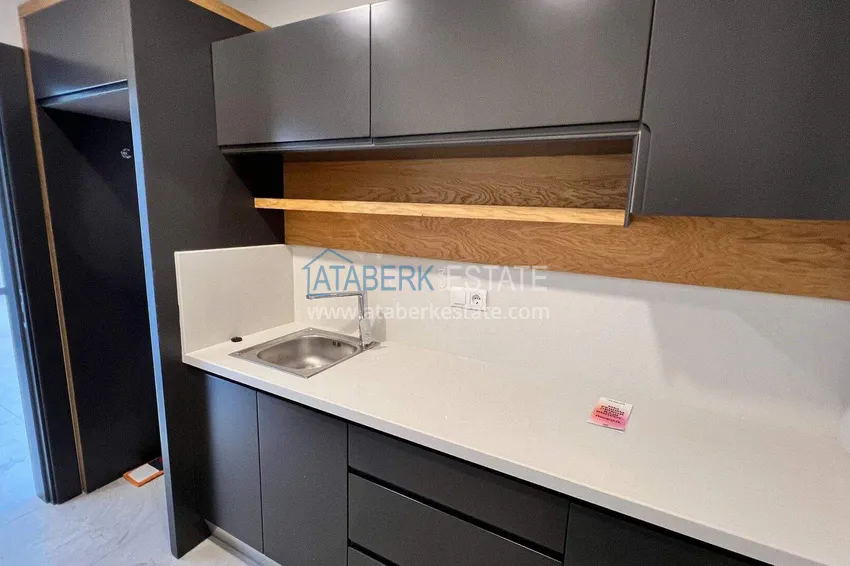 Purchase  Modern 85 m² office in Oba - modern business center 13 