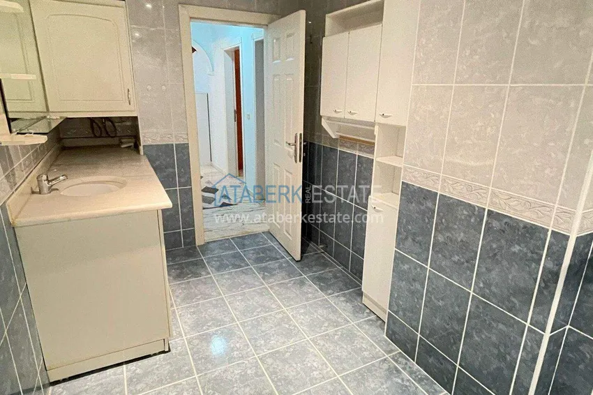 Purchase  2+1 apartment in Mahmutlar with furniture, a separate kitchen and a glazed balcony  14 