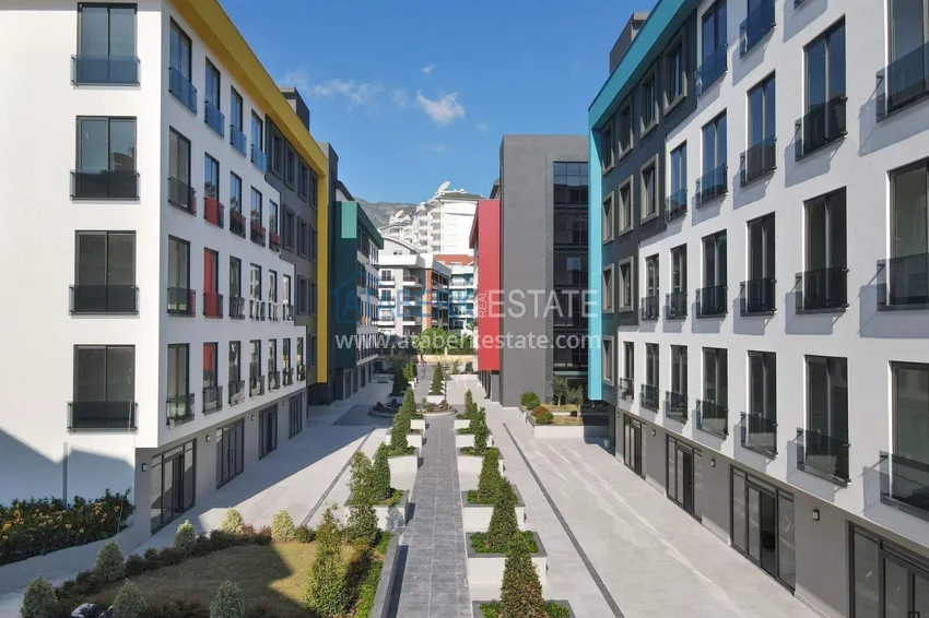 Modern 85 m² office in Oba - modern business center 16 