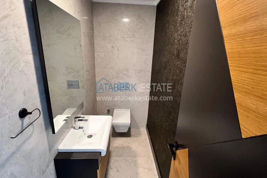 Purchase  Modern 85 m² office in Oba - modern business center 16 