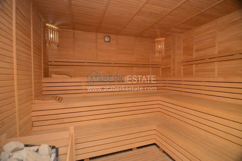 2+1 apartment in Mahmutlar with furniture, a separate kitchen and a glazed balcony  17 