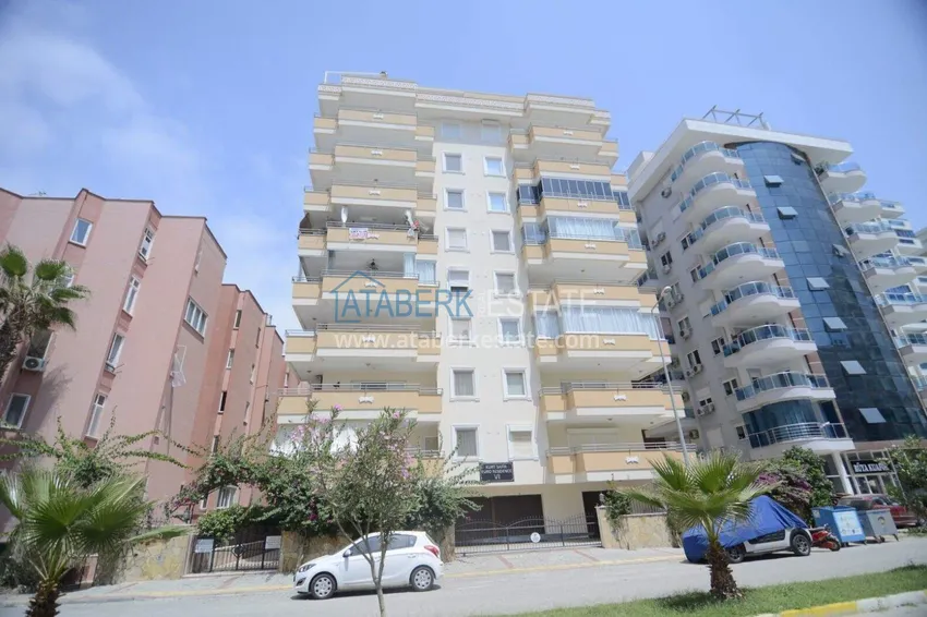 2+1 apartment in Mahmutlar with furniture, a separate kitchen and a glazed balcony  2 