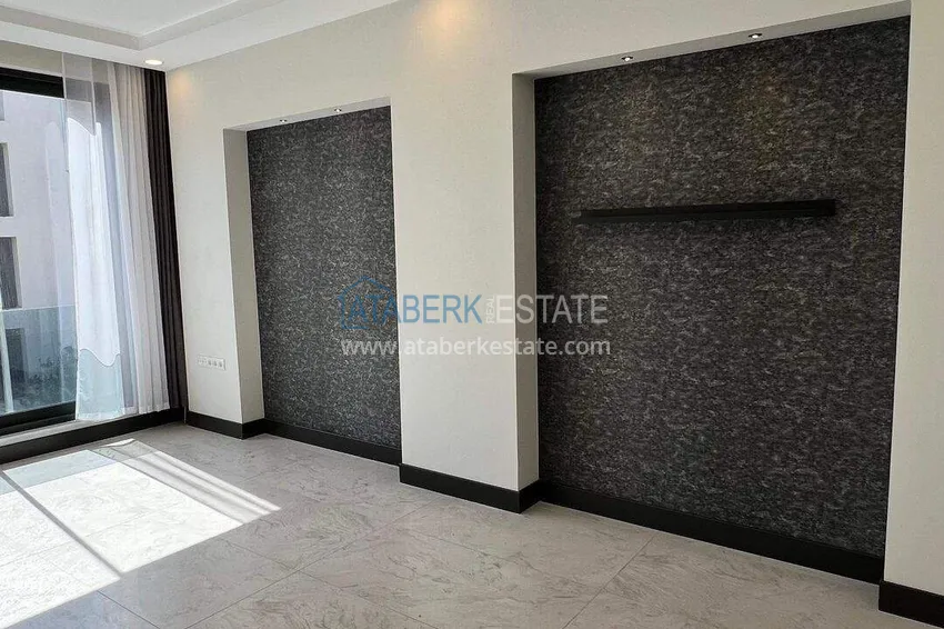 Purchase  Modern 85 m² office in Oba - modern business center 6 