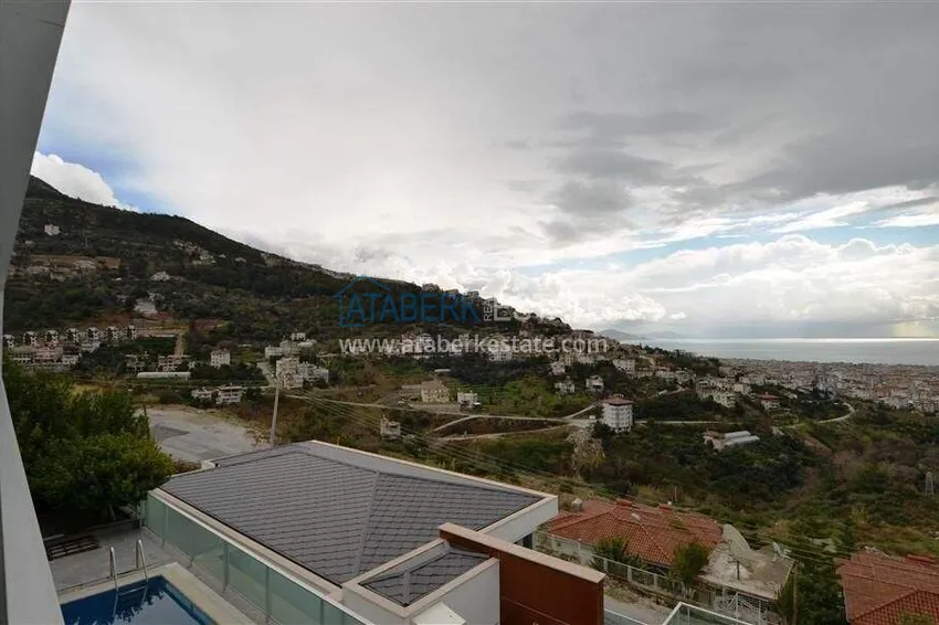 Purchase  Exclusive 3+1 villa in Alanya, Sugözü district — property under a residence permit  28 