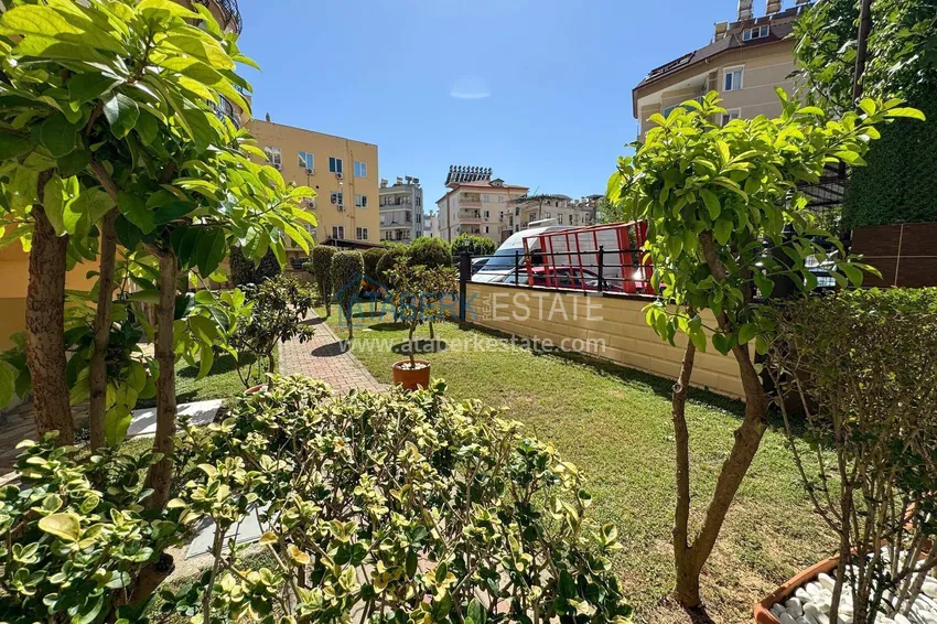 2+1 apartment 100 m² in the center of Alanya — with new furniture, 800 m to Cleopatra beach 11 