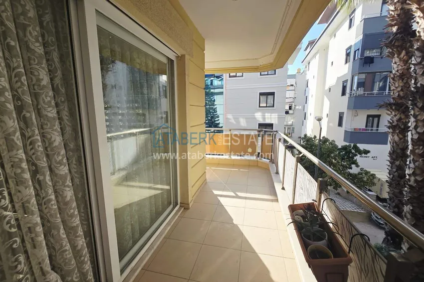 Purchase 1+1 apartment for a residence permit in the center of Alanya - 350 m from the sea, directly from the owner 11