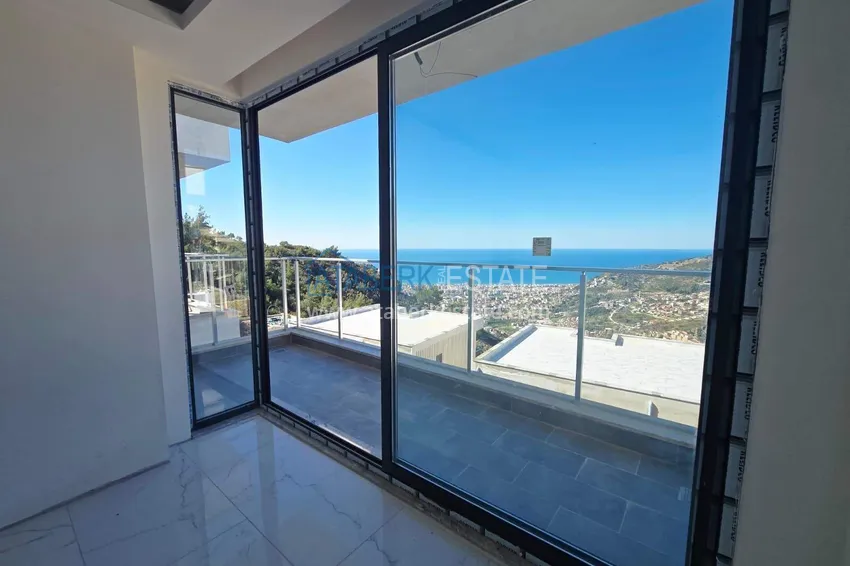 Purchase  Luxury villa with panoramic views in a picturesque area of Alanya — suitable for obtaining a residence permit 17 