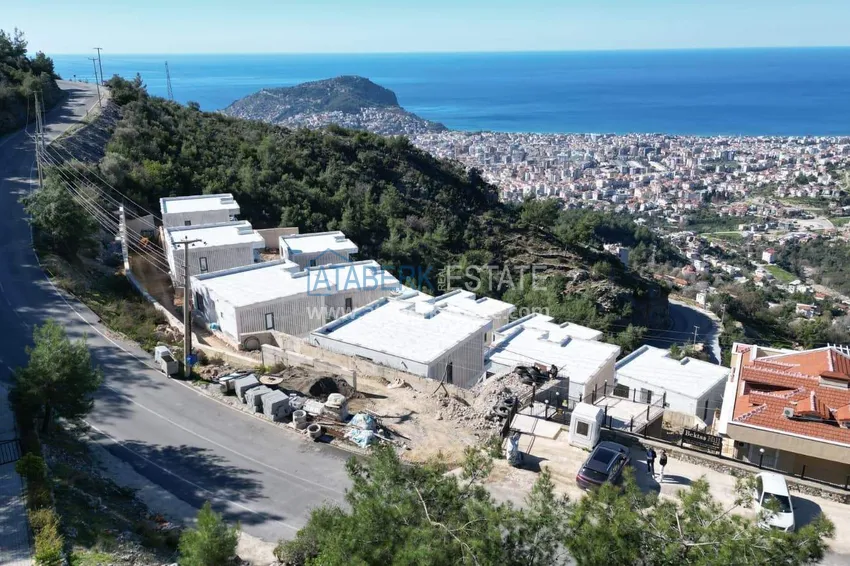Luxury real estate for citizenship and residence permit in Alanya - 3+1 villa with private pool in a mountainous area in Bektash 2