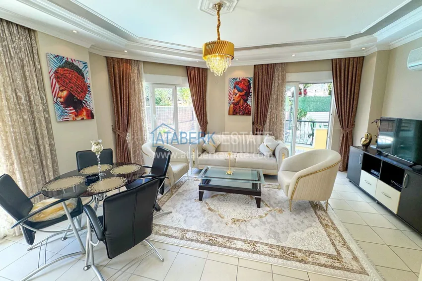 Purchase  2+1 apartment 100 m² in the center of Alanya — with new furniture, 800 m to Cleopatra beach 2 