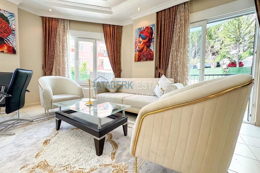 Purchase  2+1 apartment 100 m² in the center of Alanya — with new furniture, 800 m to Cleopatra beach 3 