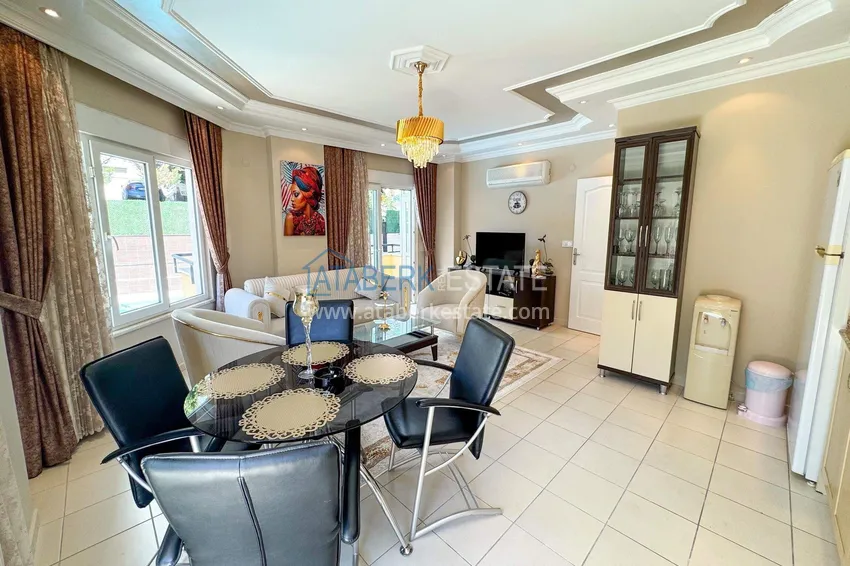 Purchase  2+1 apartment 100 m² in the center of Alanya — with new furniture, 800 m to Cleopatra beach 4 