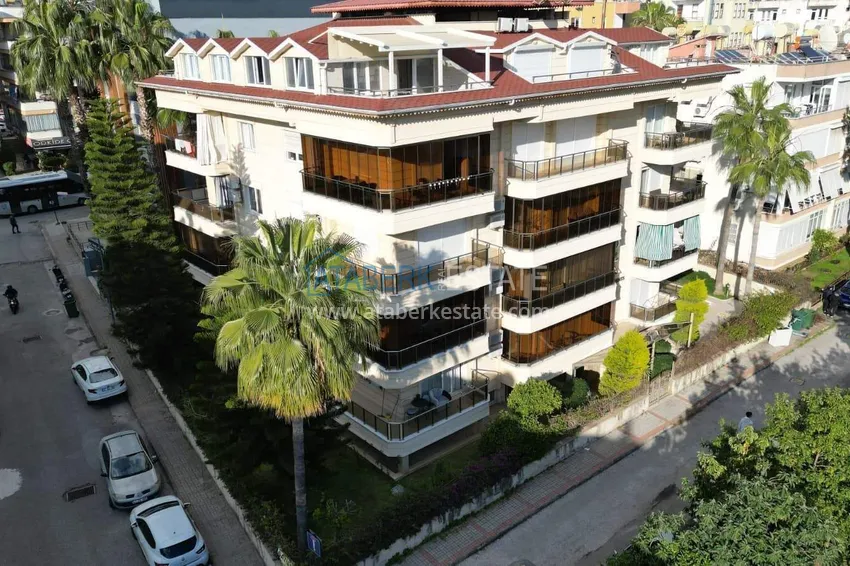 1+1 apartment for a residence permit in the center of Alanya - 350 m from the sea, directly from the owner 4
