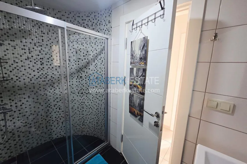 Purchase 1+1 apartment for a residence permit in the center of Alanya - 350 m from the sea, directly from the owner 9