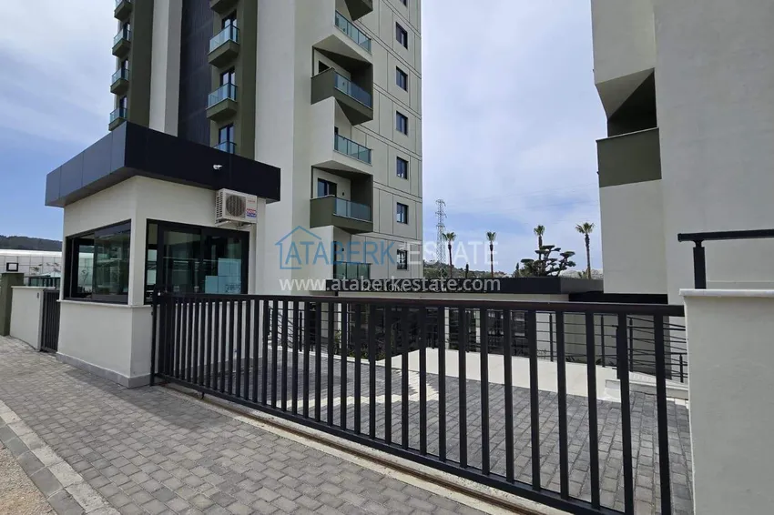 1+1 apartment with appliances in Gazipasa - south side, residence with infrastructure 14 