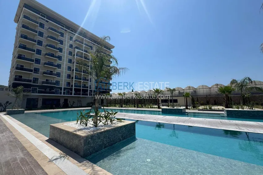 Three-room apartment with sea view in Alanya, Demirtas district — short-term rental permit available 6 