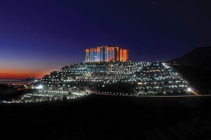 One bedroom apartment with mountain views in a premium complex — Alanya, Mahmutlar district 4 