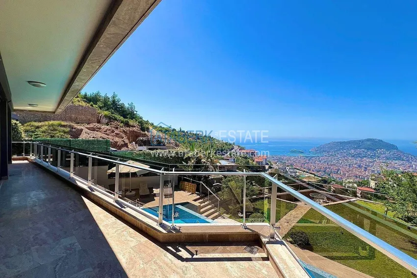 Purchase  Luxury 4+1 villa in Alanya, Bektash Mountain District - furniture, swimming pool, panoramic view 26 