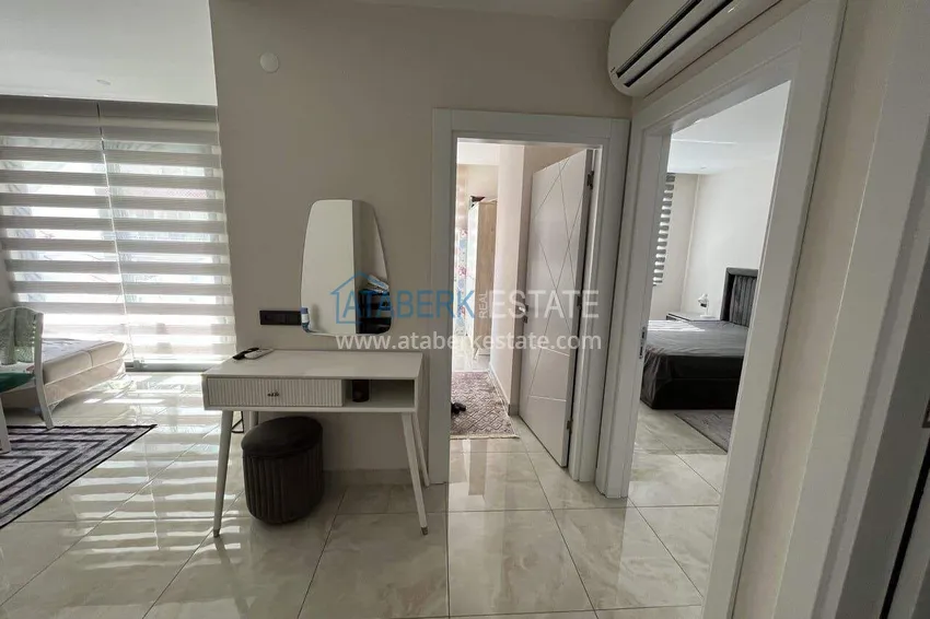 Purchase Turnkey three-room apartment in the center of Alanya, just 5 minutes from Cleopatra Beach 1 