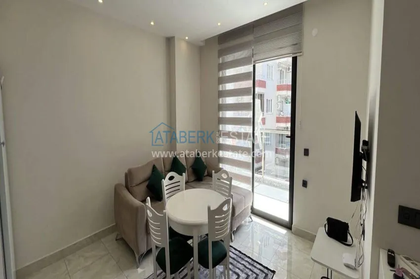 Purchase Turnkey three-room apartment in the center of Alanya, just 5 minutes from Cleopatra Beach 2 