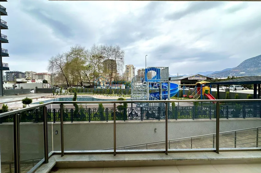 Purchase 1+1 apartment with new furniture in Mahmutlar - 400 meters from the sea, Ataturk Street 11 