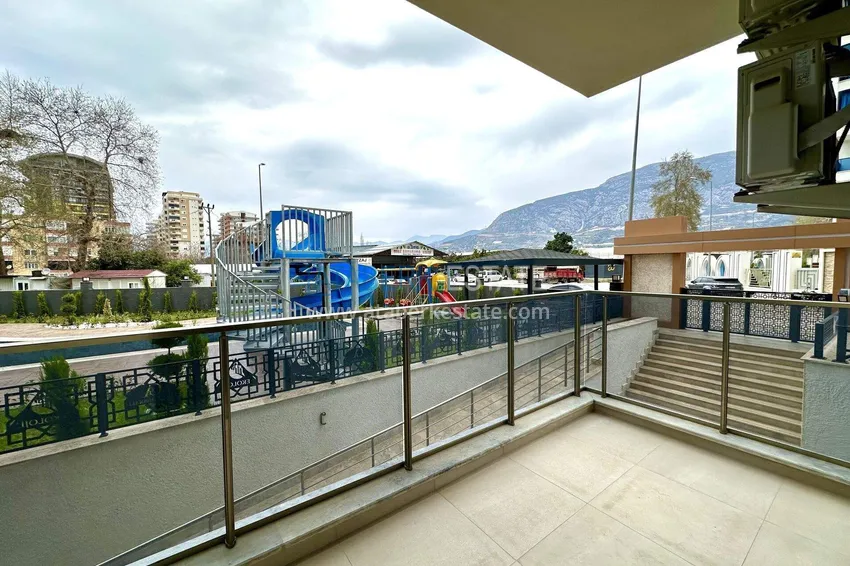 Purchase 1+1 apartment with new furniture in Mahmutlar - 400 meters from the sea, Ataturk Street 13 