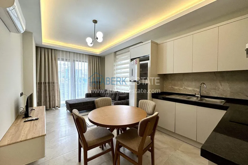Purchase 1+1 apartment with new furniture in Mahmutlar - 400 meters from the sea, Ataturk Street 5 