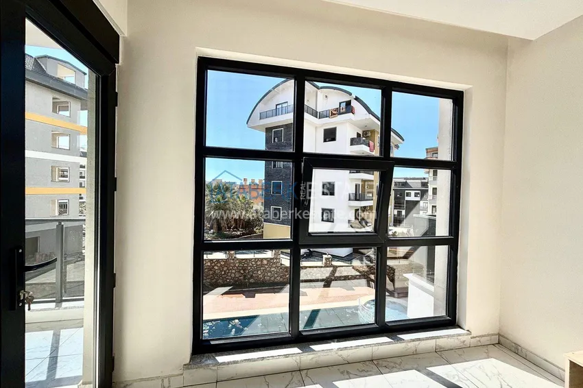 Purchase Cheap apartment in Alanya, Oba district — 1+1 new, south side 9