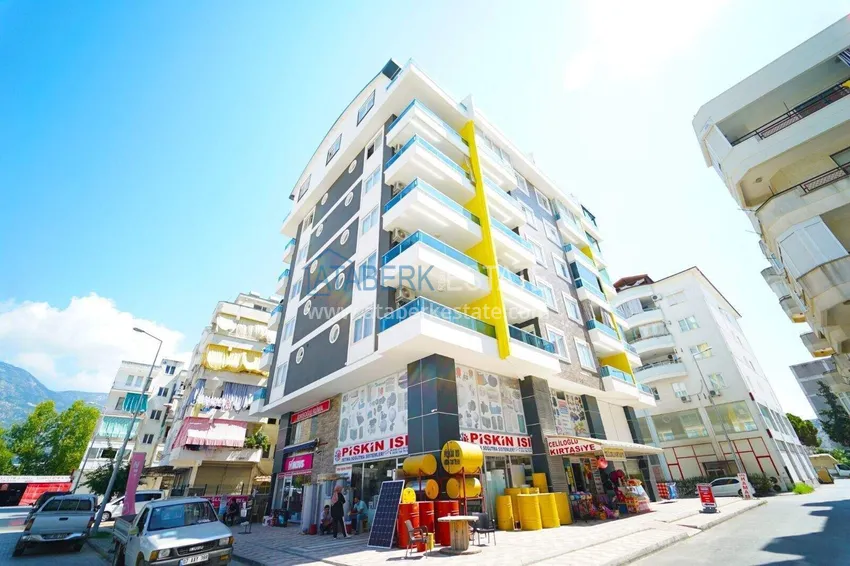 1+1 furnished apartment in the center of Mahmutlar  1 