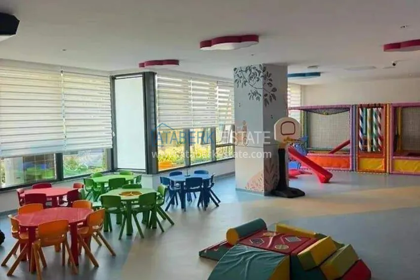 Apartment 1+1 on the first line in Mahmutlar — furnished and with sea views in a five-star hotel-level complex 21 