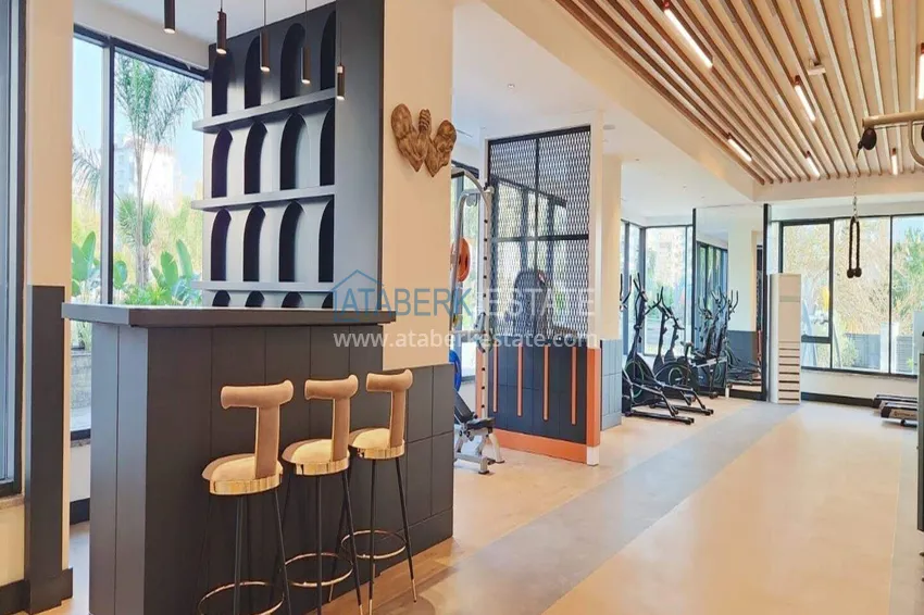 Apartment 1+1 on the first line in Mahmutlar — furnished and with sea views in a five-star hotel-level complex 24 