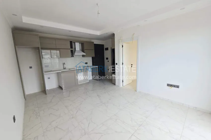 Purchase 1+1 apartment with mountain views in Mahmutlar - a new residential complex with a transfer to the sea 3 