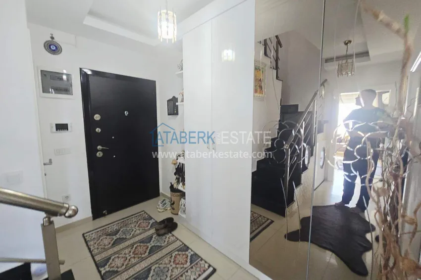 Purchase 3+1 duplex apartment with furniture in Mahmutlar — two glazed balconies and panoramic sea views 1 