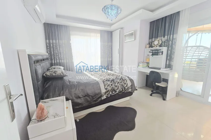 Purchase 3+1 duplex apartment with furniture in Mahmutlar — two glazed balconies and panoramic sea views 22 