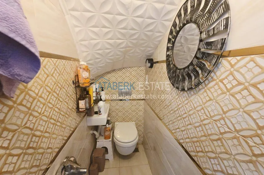 Purchase 3+1 duplex apartment with furniture in Mahmutlar — two glazed balconies and panoramic sea views 25 