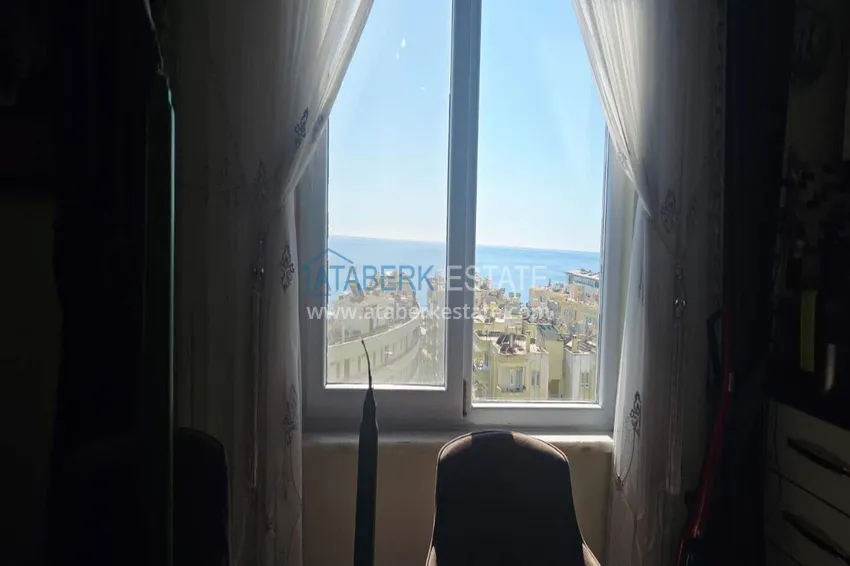 Purchase 3+1 duplex apartment with furniture in Mahmutlar — two glazed balconies and panoramic sea views 8 