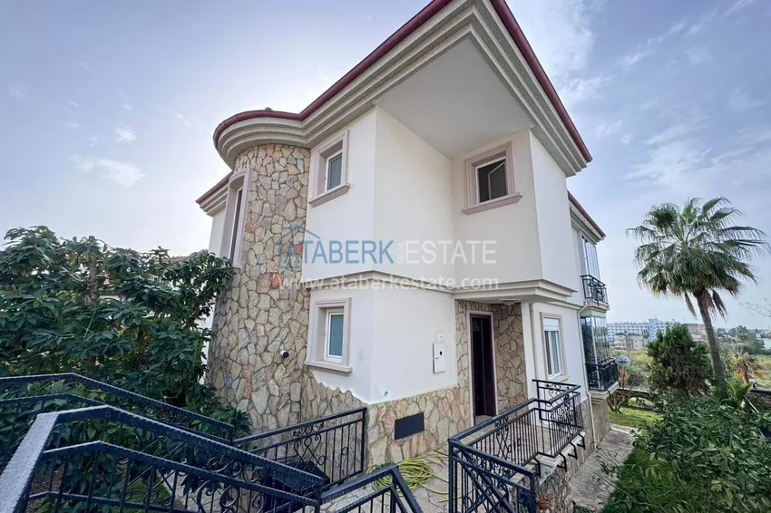 Two-story 3+1 villa in Konakli — furnished and with sea views in a cottage complex 12 