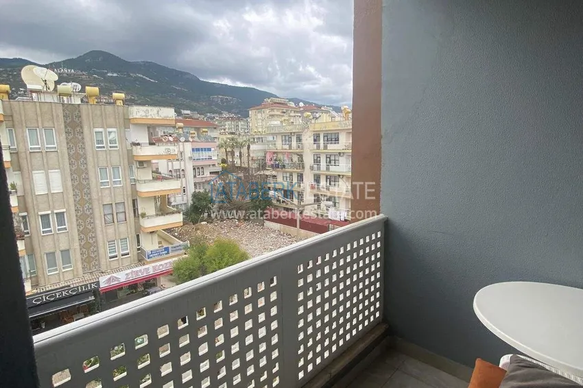 Purchase 1+1 for rent in the center of Alanya - furnished apartment 550 m from Keykubat Beach No. 17 13 