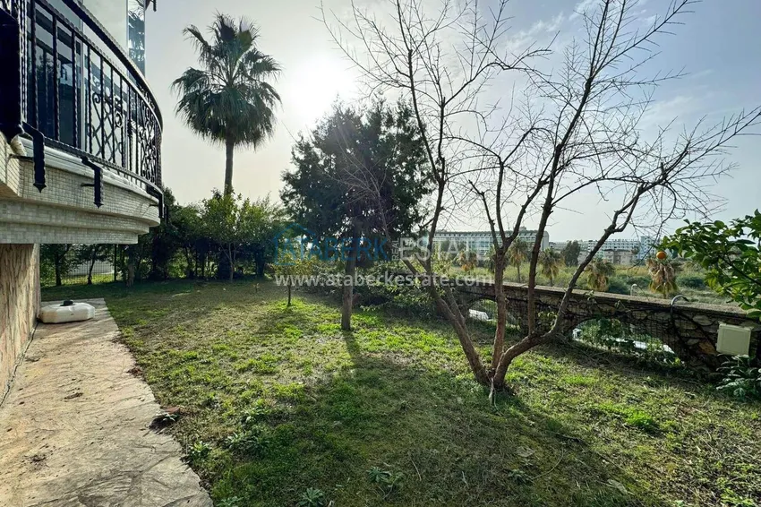 Two-story 3+1 villa in Konakli — furnished and with sea views in a cottage complex 14 