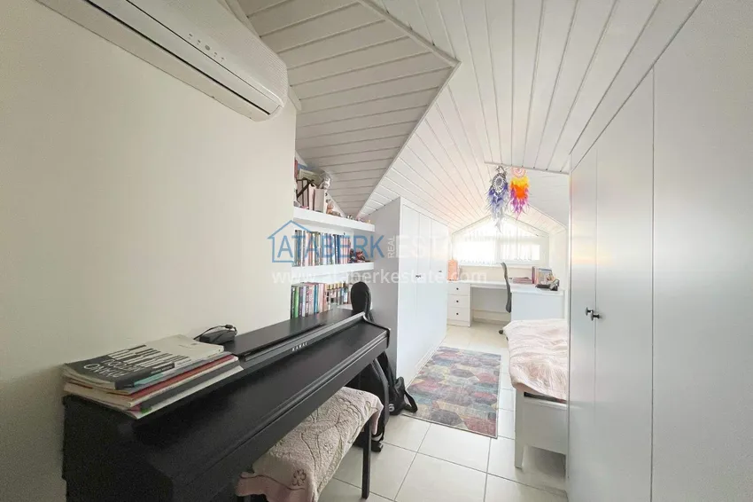 Purchase 4+1 duplex in Alanya, Oba district — furniture, mountain views and comfort for the whole family 25