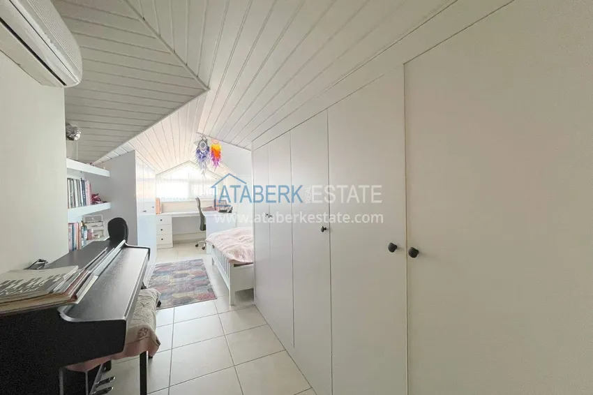 Purchase 4+1 duplex in Alanya, Oba district — furniture, mountain views and comfort for the whole family 26