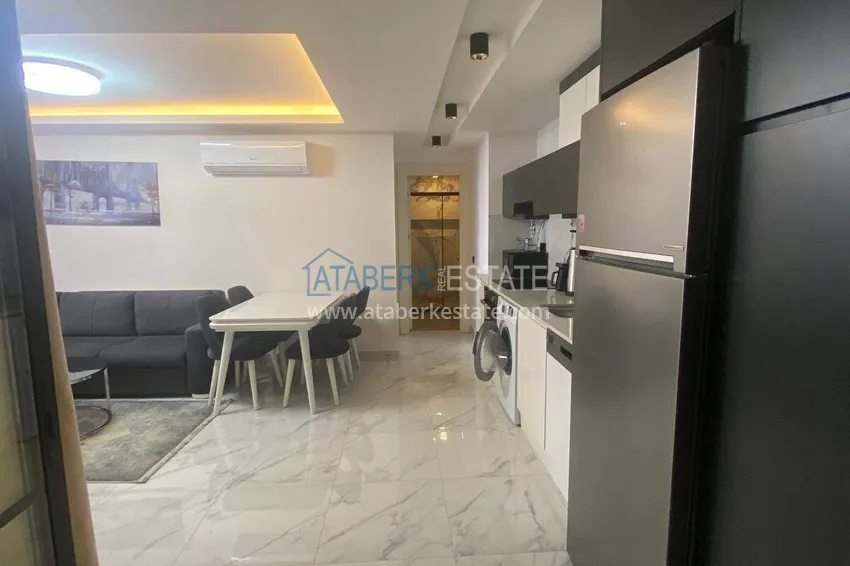 Purchase 1+1 for rent in the center of Alanya - furnished apartment 550 m from Keykubat Beach No. 17 4 