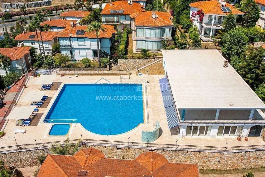 Two-story 3+1 villa in Konakli — furnished and with sea views in a cottage complex 5 