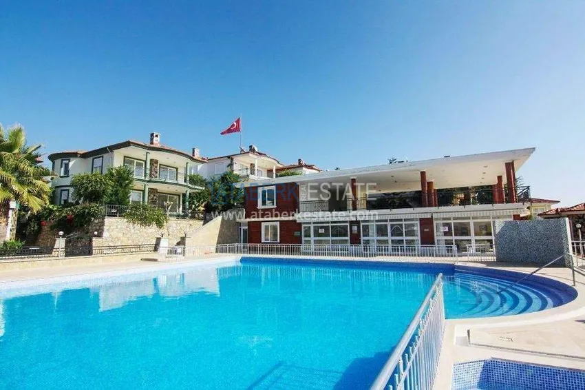 Two-story 3+1 villa in Konakli — furnished and with sea views in a cottage complex 6 